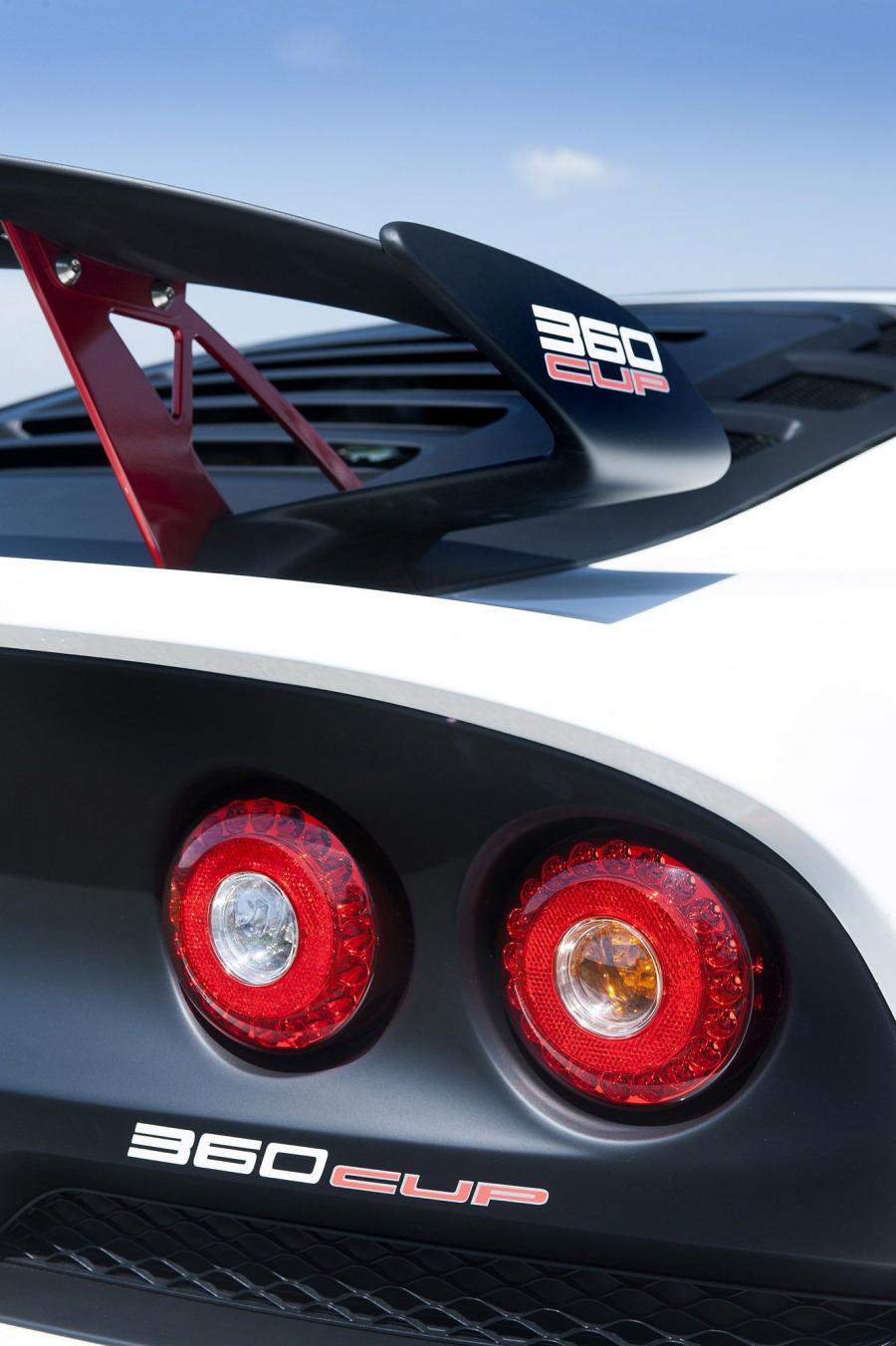  Lotus Exige Cup 360 2015 года  (фото 11 из 15)